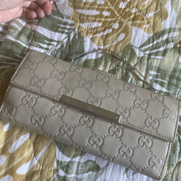 Gucci authentic made in Italy beige Long wallet GG line. - Picture 3 of 15